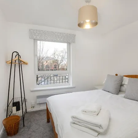 Monkgate Cloisters - Free Parking York